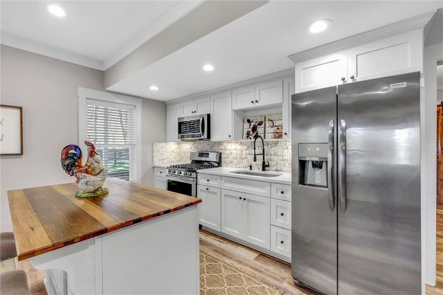 352 Woodmont Court, Canton, GA 30115