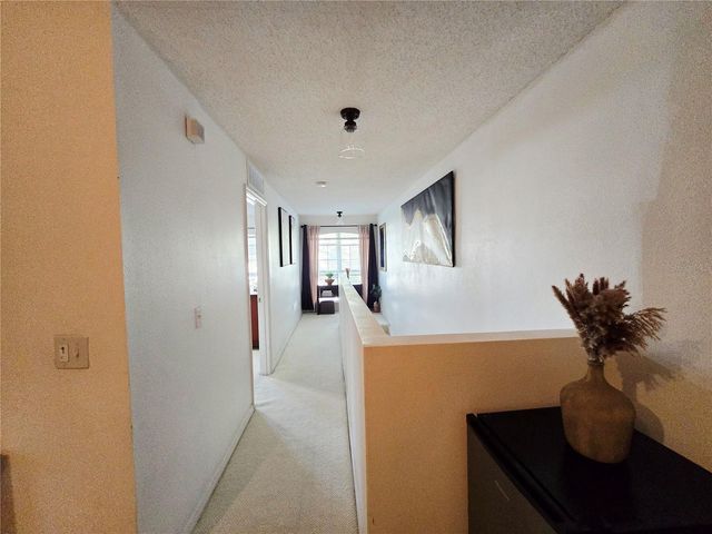 4607 ASHBURN SQUARE DRIVE, Tampa, FL 33610