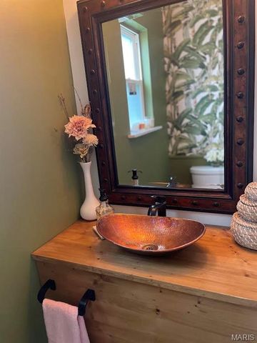 1129 Terrace Drive, Richmond Heights, MO 63117