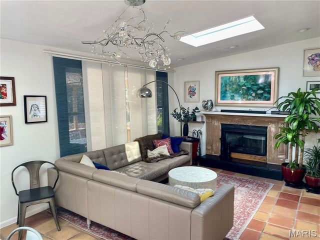 1129 Terrace Drive, Richmond Heights, MO 63117