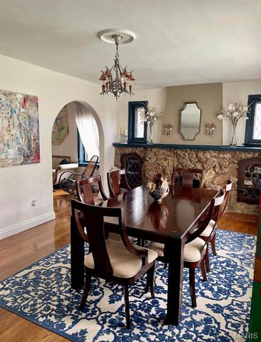 1129 Terrace Drive, Richmond Heights, MO 63117