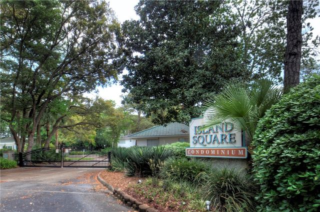207 W Island Square Drive 207, St Simons Island, GA 31522