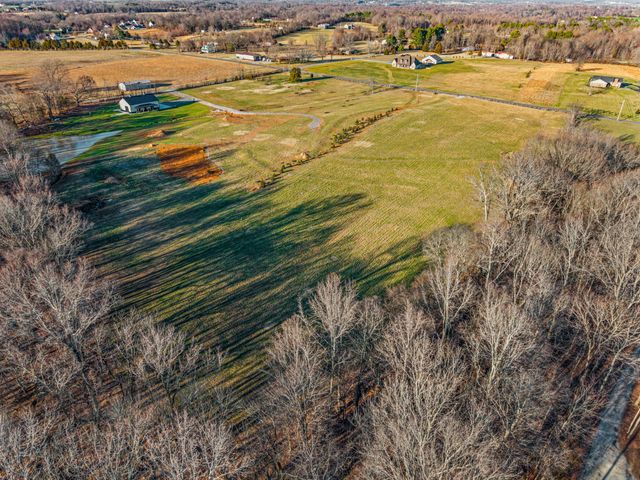 5784 Flewellyn Rd, Springfield, TN 37172