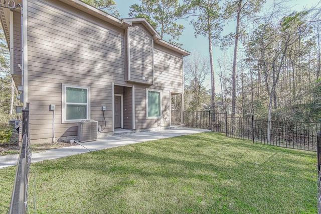 20211 Hemlock Lane, Montgomery, TX 77356