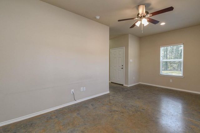 20211 Hemlock Lane, Montgomery, TX 77356