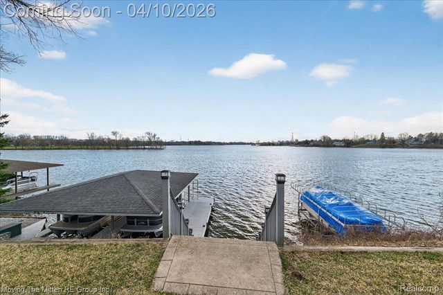 11790 Sunset Lane, Van Buren Charter Township, MI 48111