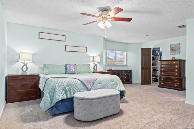 5323 Vista Run, San Antonio, TX 78247