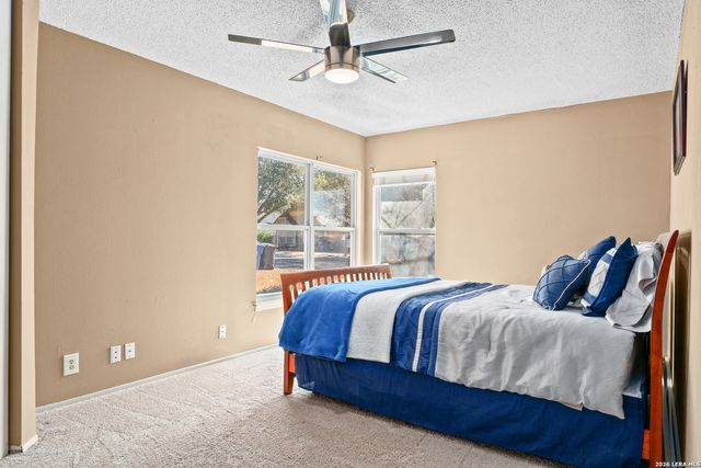 5323 Vista Run, San Antonio, TX 78247