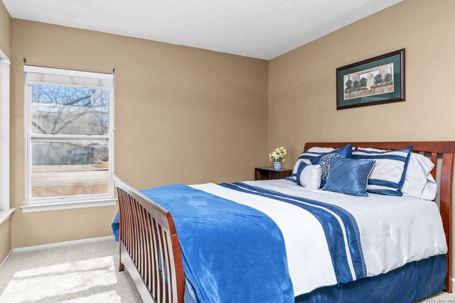 5323 Vista Run, San Antonio, TX 78247