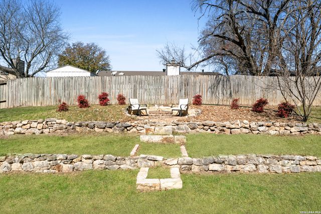 5323 Vista Run, San Antonio, TX 78247