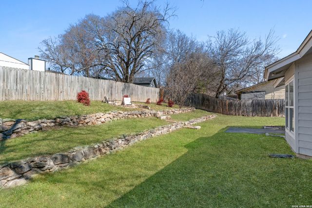 5323 Vista Run, San Antonio, TX 78247