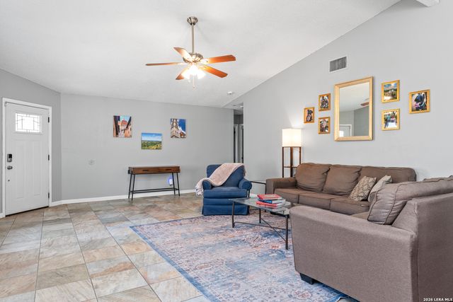 5323 Vista Run, San Antonio, TX 78247