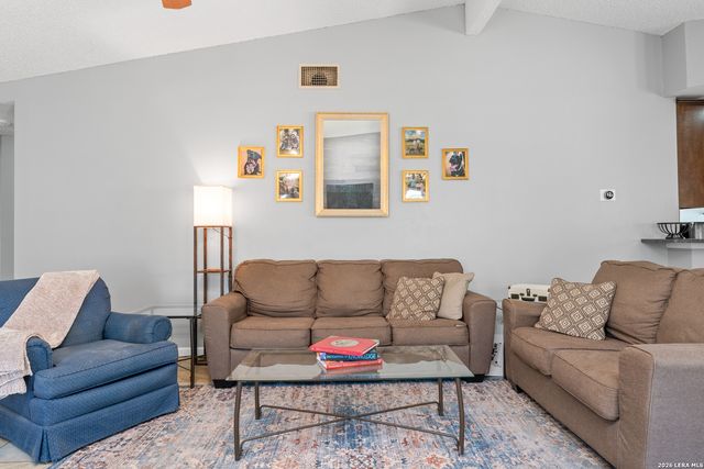 5323 Vista Run, San Antonio, TX 78247