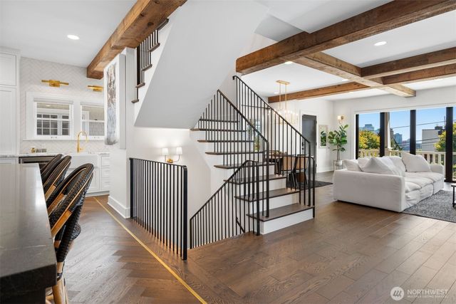 312 Prospect Street, Seattle, WA 98109