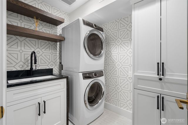 312 Prospect Street, Seattle, WA 98109