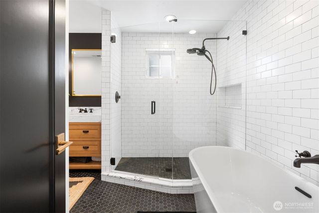 312 Prospect Street, Seattle, WA 98109