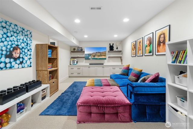 312 Prospect Street, Seattle, WA 98109