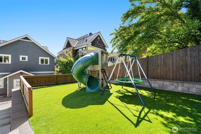 312 Prospect Street, Seattle, WA 98109