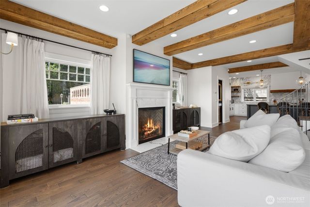 312 Prospect Street, Seattle, WA 98109