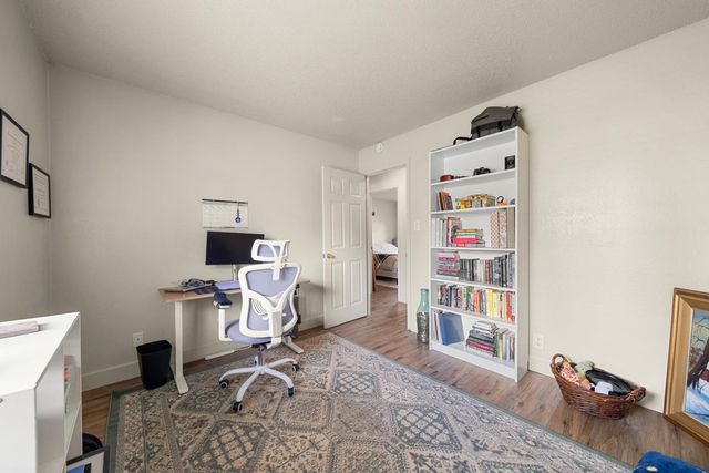 2115 Forestlake Dr, Rancho Cordova, CA 95670