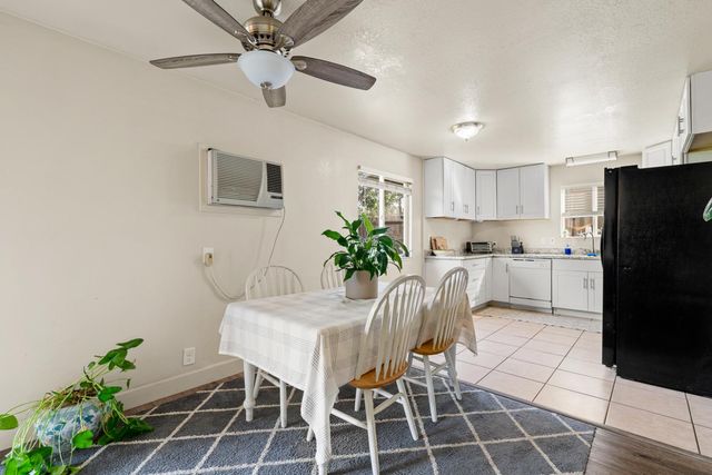 2115 Forestlake Dr, Rancho Cordova, CA 95670