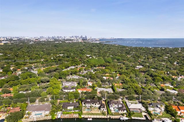 6520 San Vicente Street, Coral Gables, FL 33146