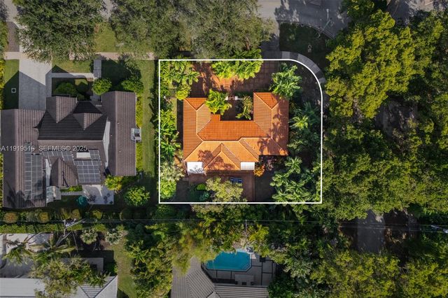 6520 San Vicente Street, Coral Gables, FL 33146