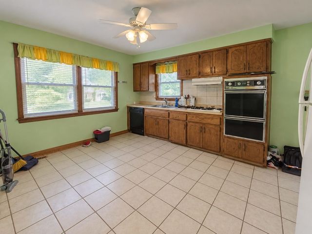 404 Westgate Avenue, Chicago Heights, IL 60411