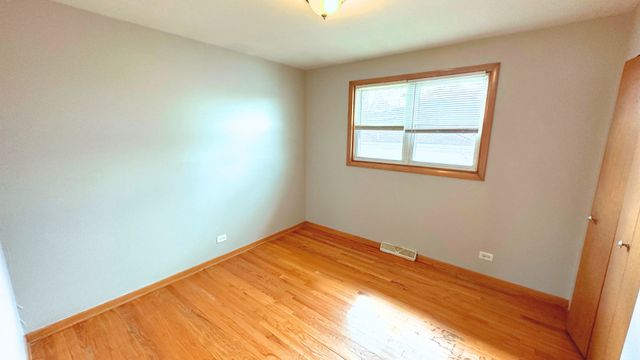 3252 191st Street, Lansing, IL 60438