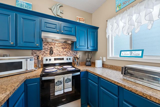 6922 Sea Turtle Circle, Navarre, FL 32566