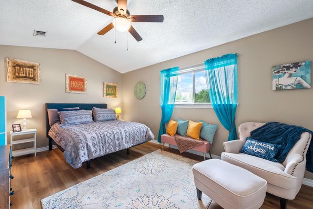 6922 Sea Turtle Circle, Navarre, FL 32566