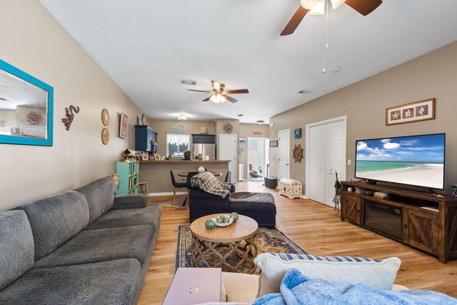 6922 Sea Turtle Circle, Navarre, FL 32566