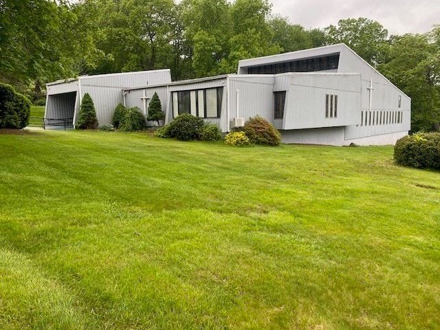 9-12 West Street, Grafton, MA 01519