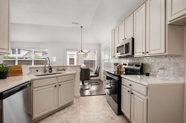 2845 Evening Mist Drive, Little Elm, TX 75068