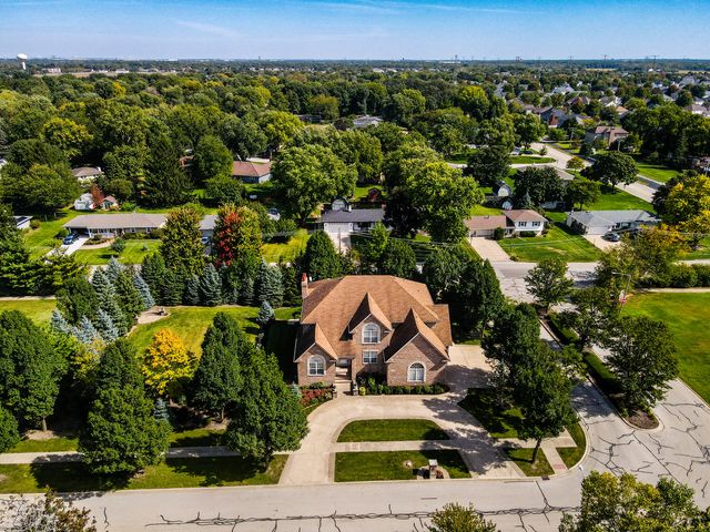 24800 Barolo Drive, Plainfield, IL 60586