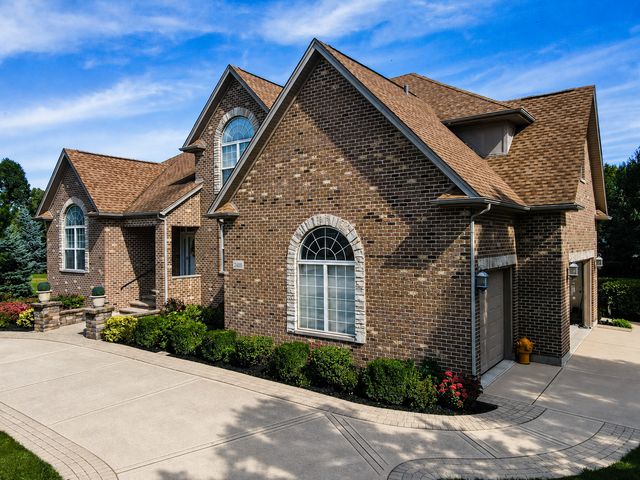 24800 Barolo Drive, Plainfield, IL 60586