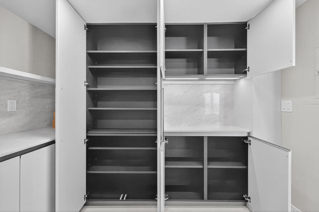 1200 S Flagler Drive 1105, West Palm Beach, FL 33401