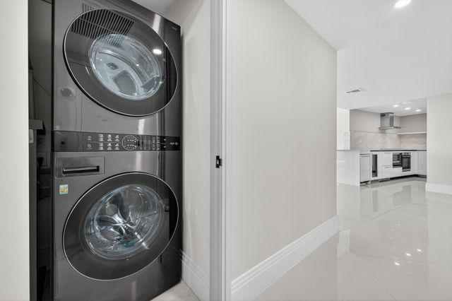 1200 S Flagler Drive 1105, West Palm Beach, FL 33401