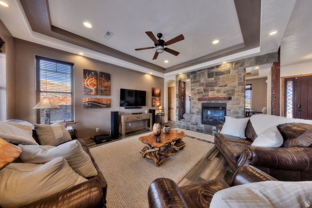 2075 S MUNSEY DR, Moab, UT 84532