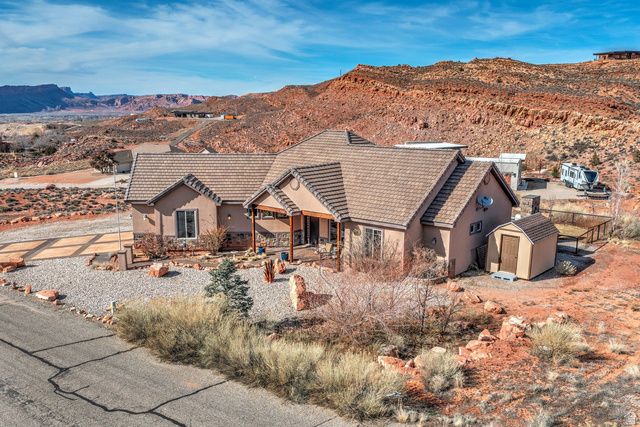 2075 S MUNSEY DR, Moab, UT 84532