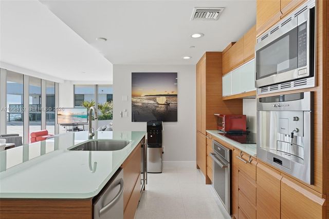 5875 Collins Avenue 502, Miami Beach, FL 33140