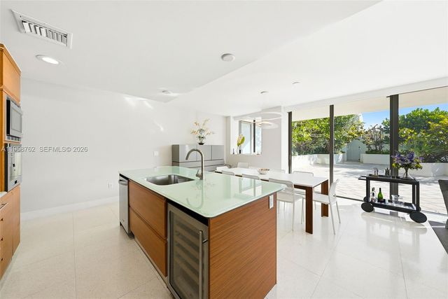 5875 Collins Avenue 502, Miami Beach, FL 33140