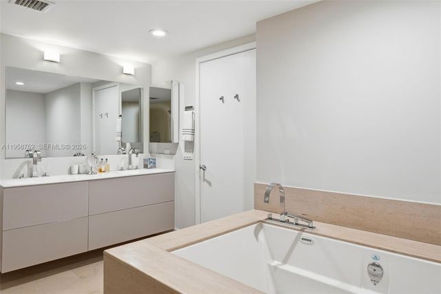 5875 Collins Avenue 502, Miami Beach, FL 33140