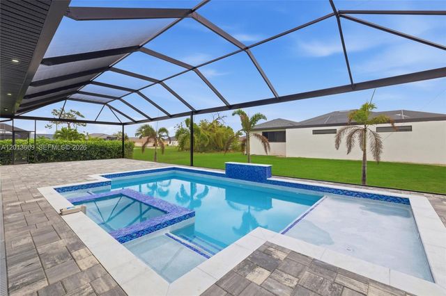 1730 SW 38th Lane, Cape Coral, FL 33914