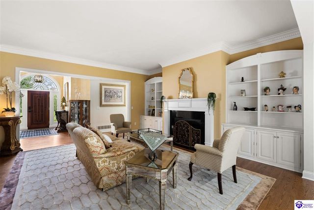 807 Lakeside Drive, Elizabethtown, KY 42701