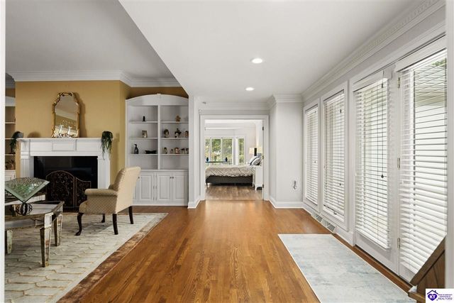 807 Lakeside Drive, Elizabethtown, KY 42701