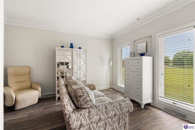 807 Lakeside Drive, Elizabethtown, KY 42701