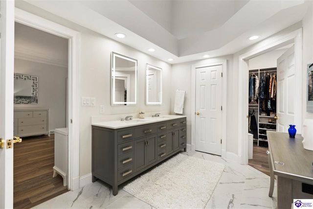 807 Lakeside Drive, Elizabethtown, KY 42701