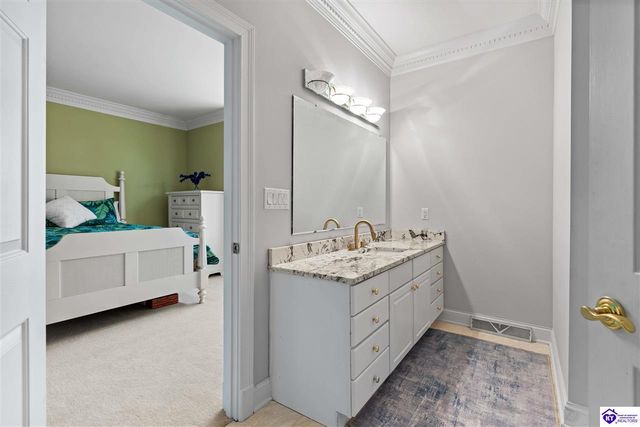 807 Lakeside Drive, Elizabethtown, KY 42701