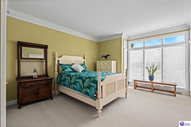 807 Lakeside Drive, Elizabethtown, KY 42701